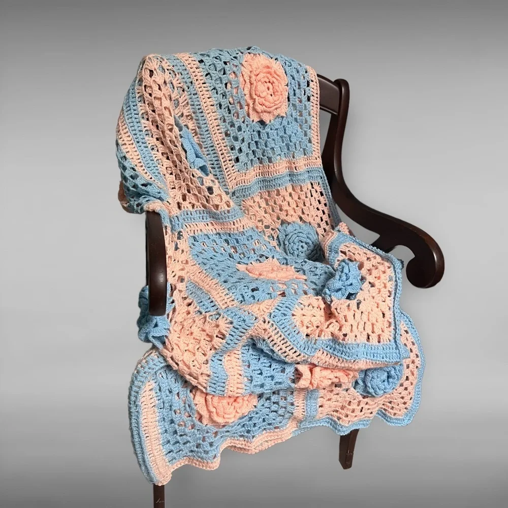 Vintage Floral Granny Square Rose Crochet Afghan Throw Blanket Cottagecore